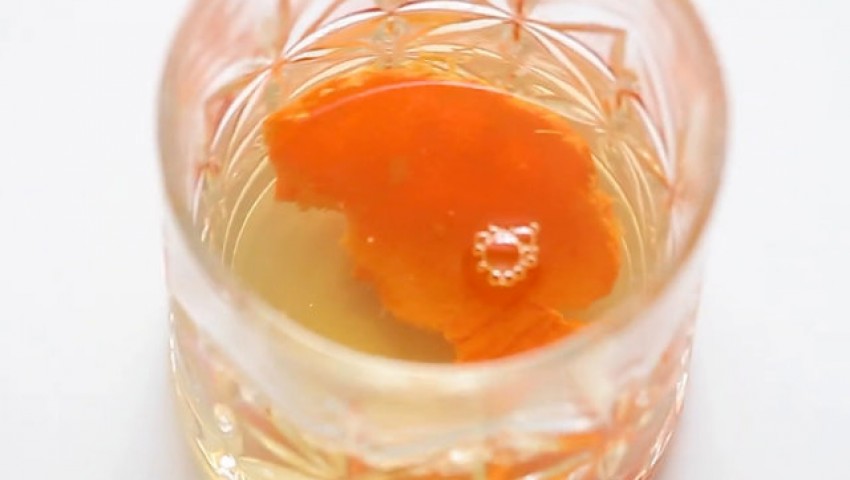 Te verde con piel de naranja navel lane late con jengibre